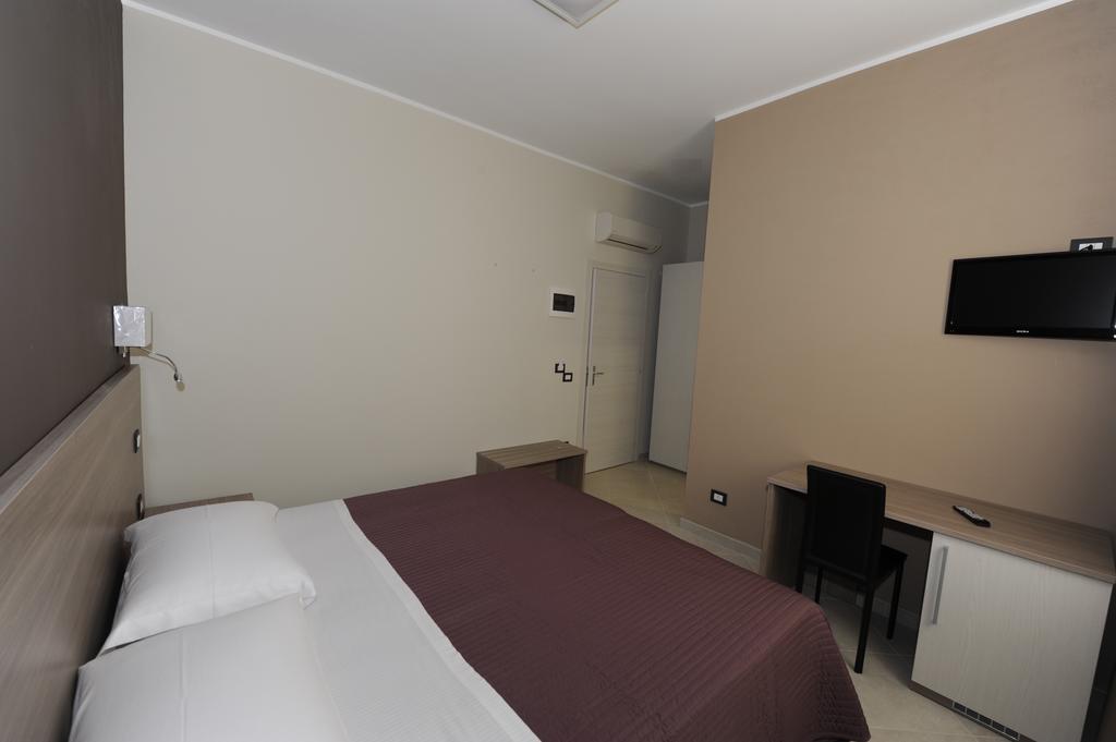 Guest House San Domenico アウグスタ エクステリア 写真